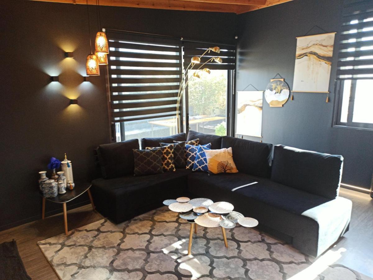 Вилла Accessible Luxury Луца Экстерьер фото